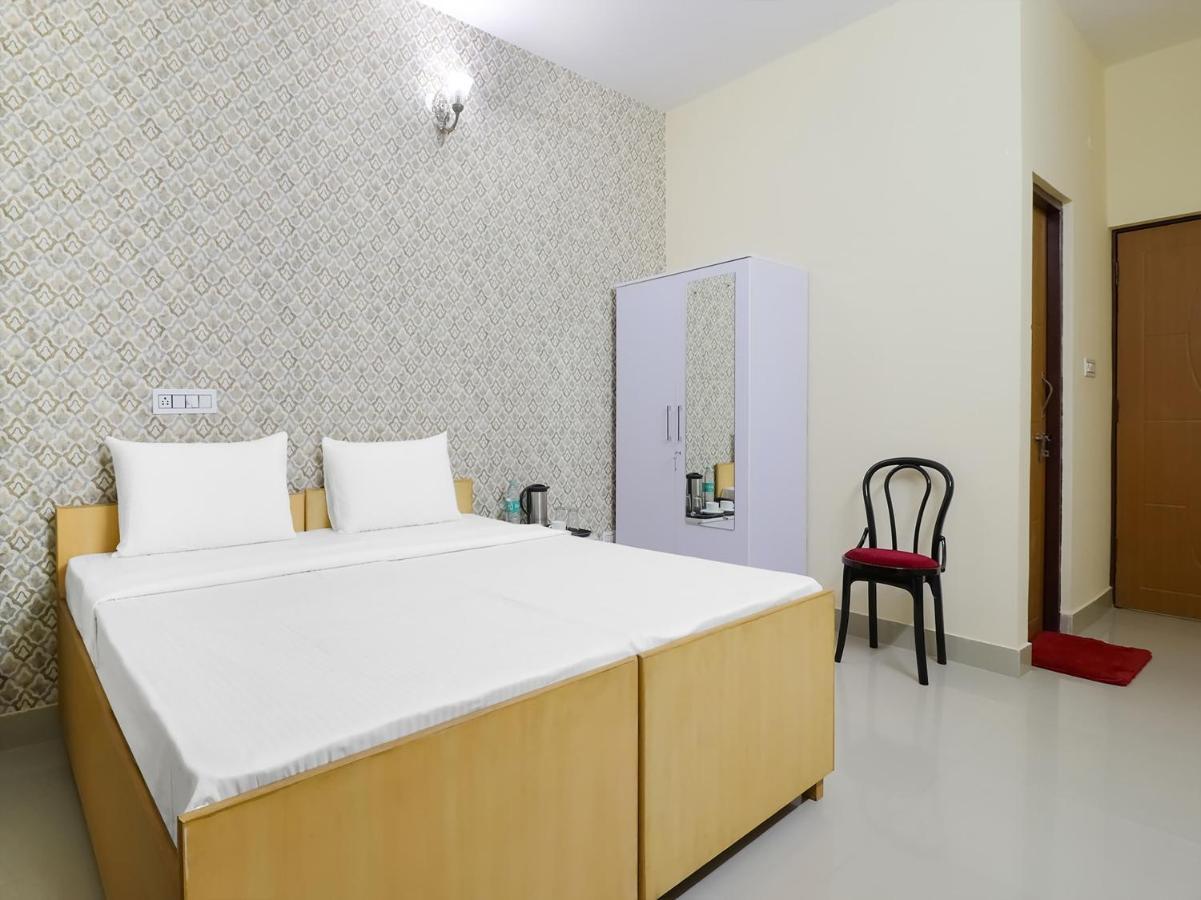 Oyo 84661 Lakshmi Home Stay Jhājra Exterior foto